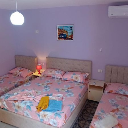 Hotel Ziku Дуррес Екстер'єр фото