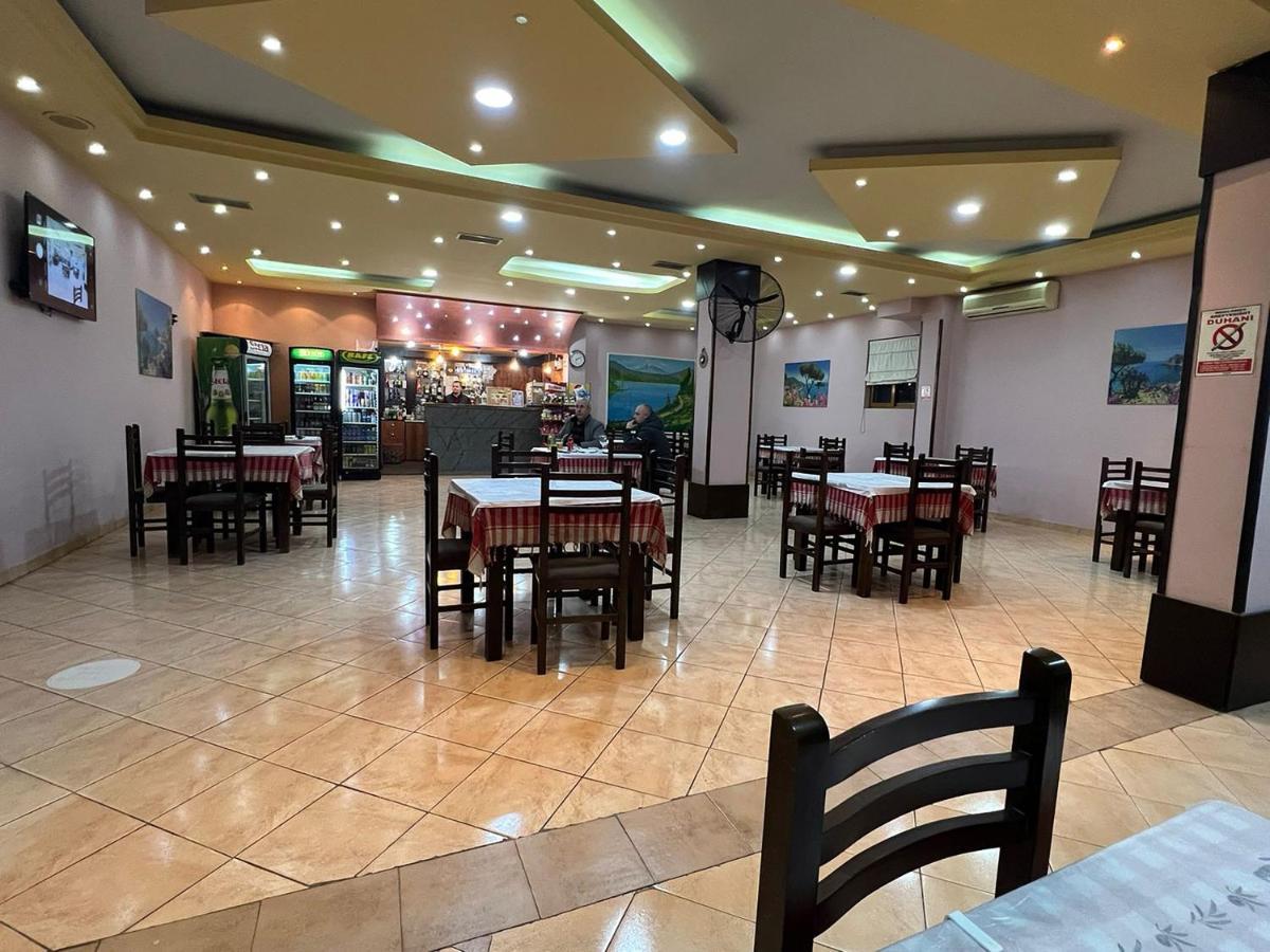 Hotel Ziku Дуррес Екстер'єр фото